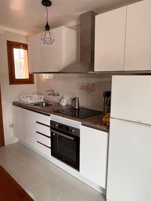 Lovely House On The Costa Brava With Pool Hébergement de vacances *
